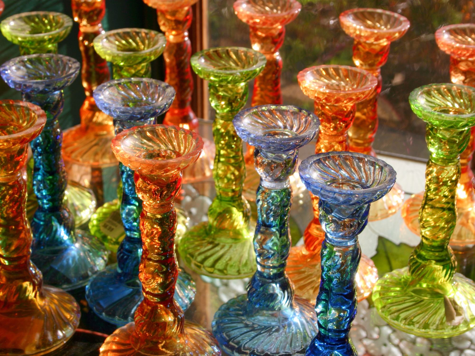 Murano glass: discover timeless artisan objects & techniques